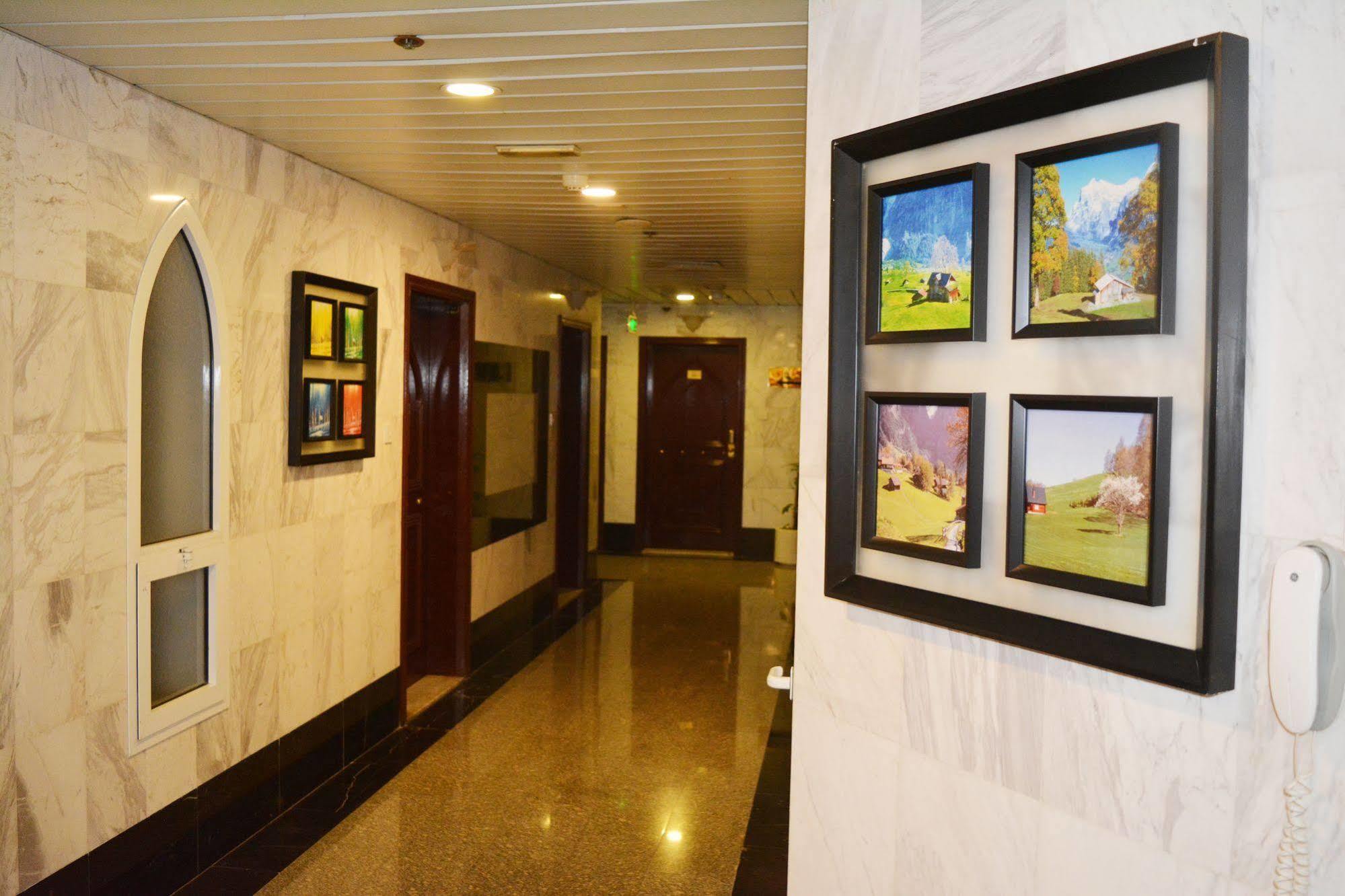 فندق دبيفي  فندق لاندمارك بلازا المظهر الخارجي الصورة